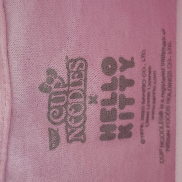 Sanrio Hello Kitty x Cup Noodles T Shirt - Picture 2 of 3
